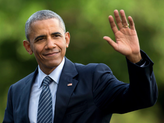 obamanamedaswinnerofjfkprofileincourageaward